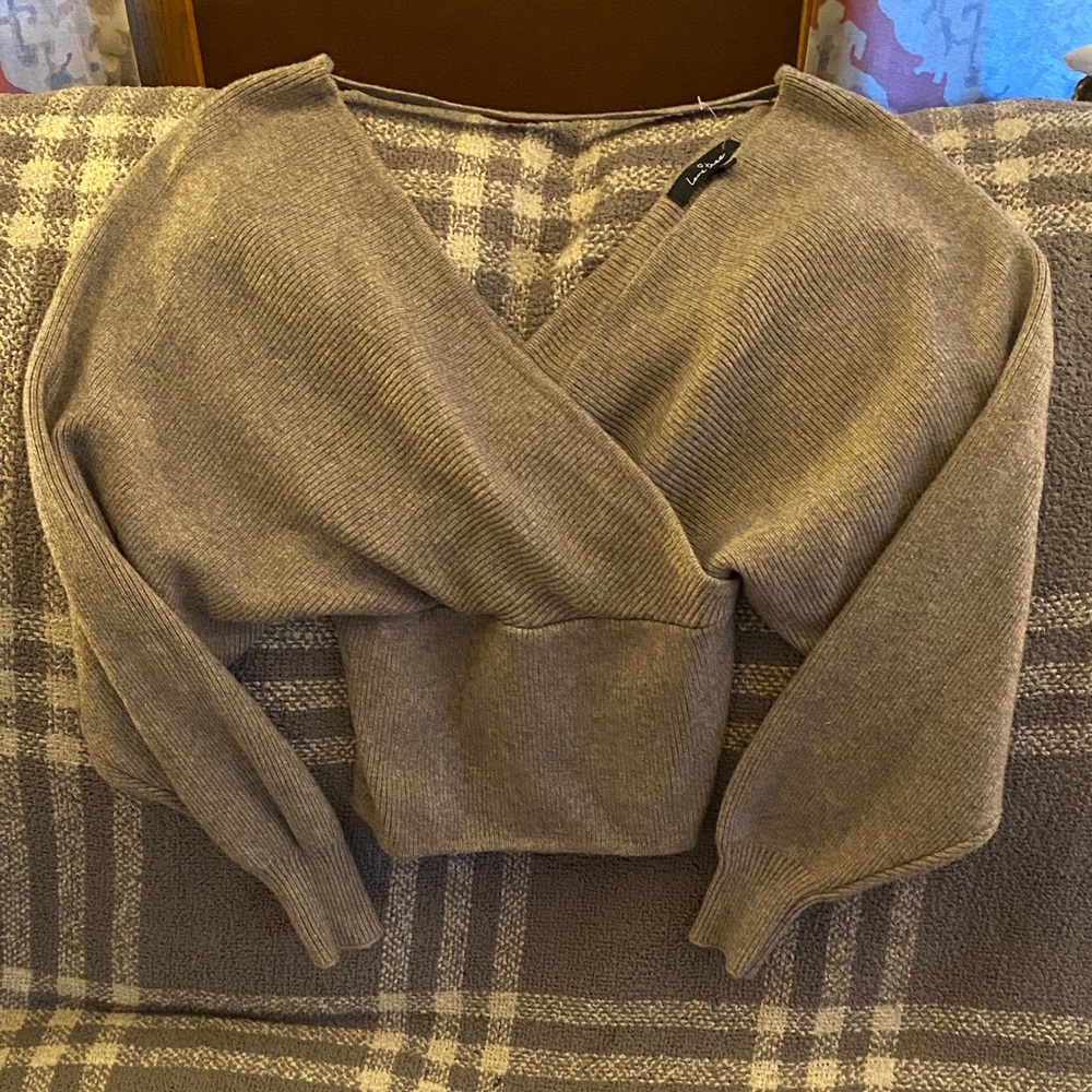 Love Tree V-Neck Sweater in Gray